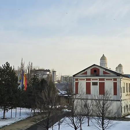 Alexandra - Prime - Pumo Apartment *