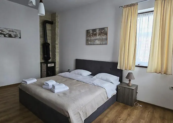 Alexandra - Prime - Pumo Apartment *