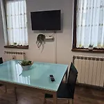 Alexandra - Prime - Pumo Апартаменти Бухарест