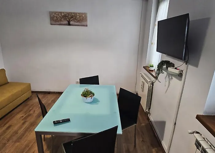 Alexandra - Prime - Pumo Apartment *